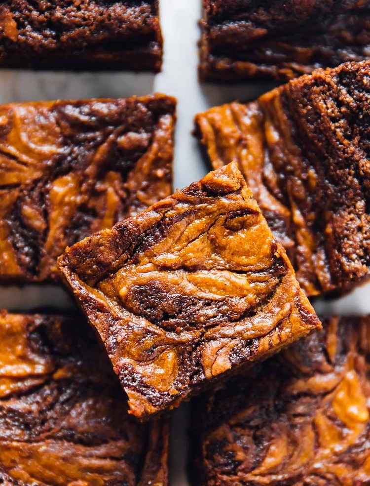 Tekvicový tvarohový koláč Brownies, čokoládový tekvicový koláč s nízkym obsahom sacharidov