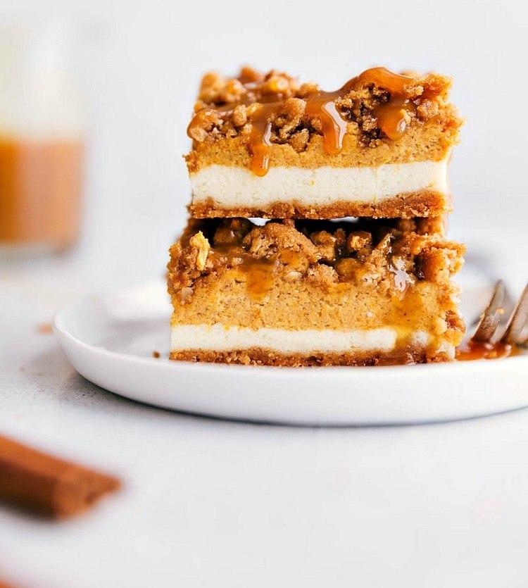 Tekvicový tvarohový koláč Brownies Cheesecake s posýpkou