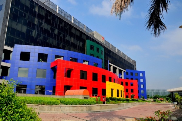 Exteriérový dizajn kancelárie Adobe