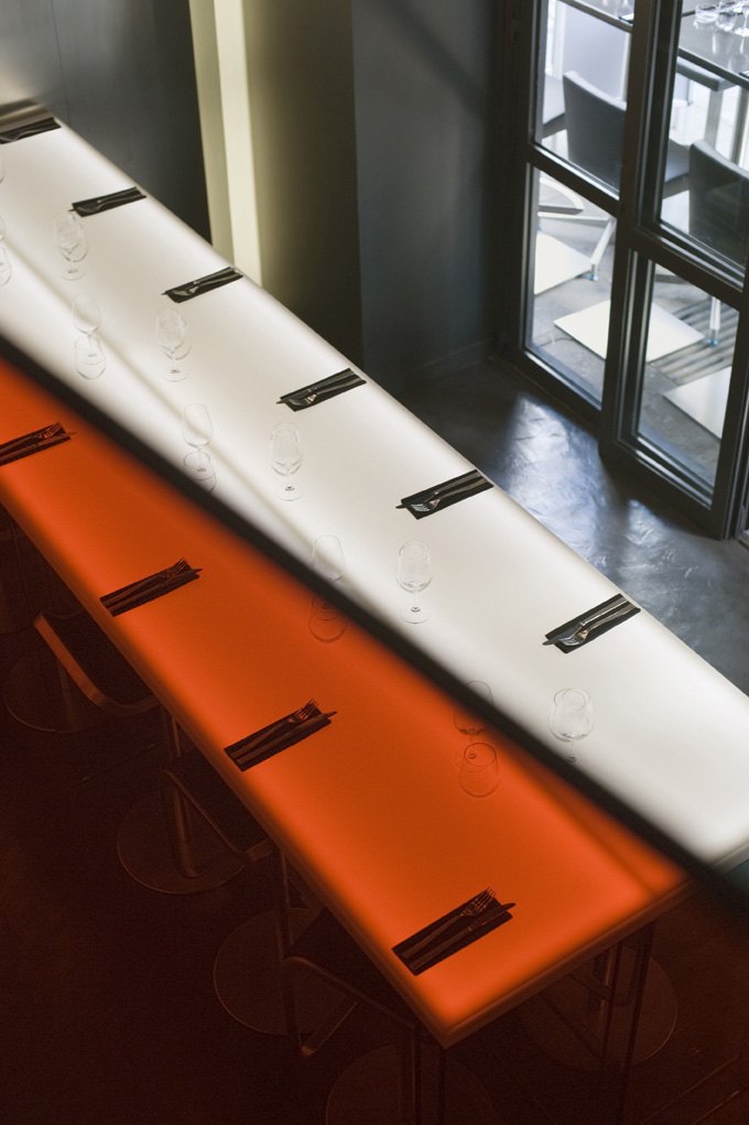 urban-wine-bar-CyrilleDruart-barový pult