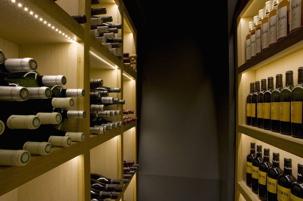 vínna pivnica-vináreň-paríž