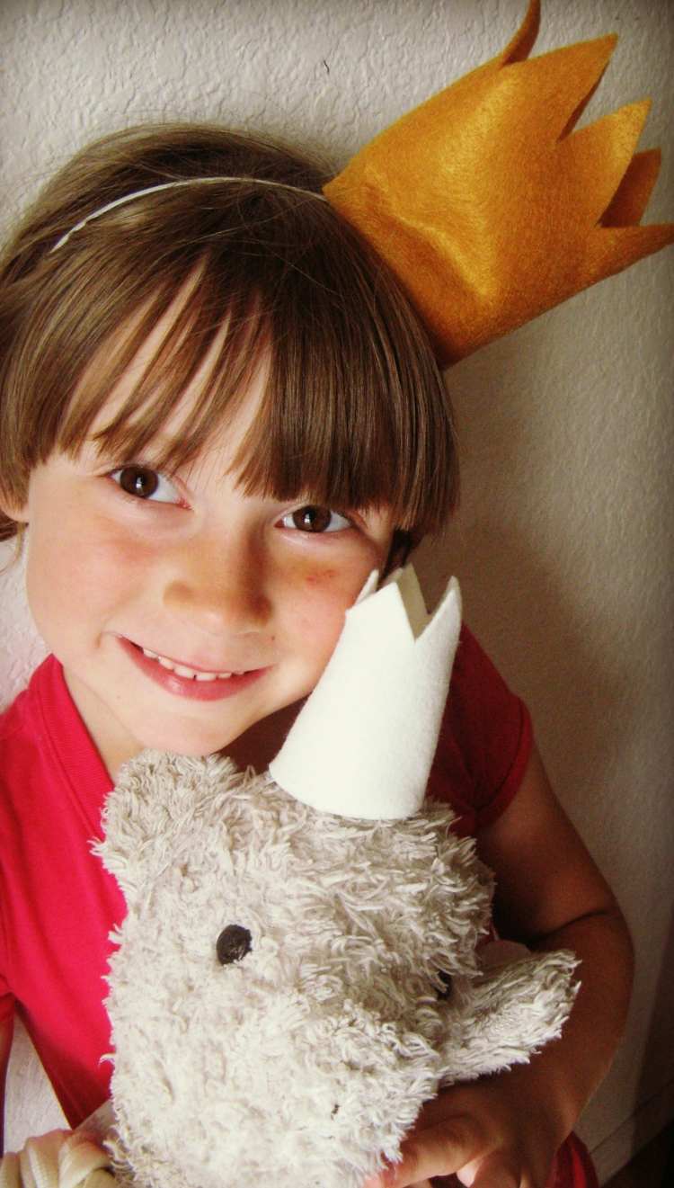 korunník-drotár-biely-žltý-veľký-malý-urob-dievča-kráľ