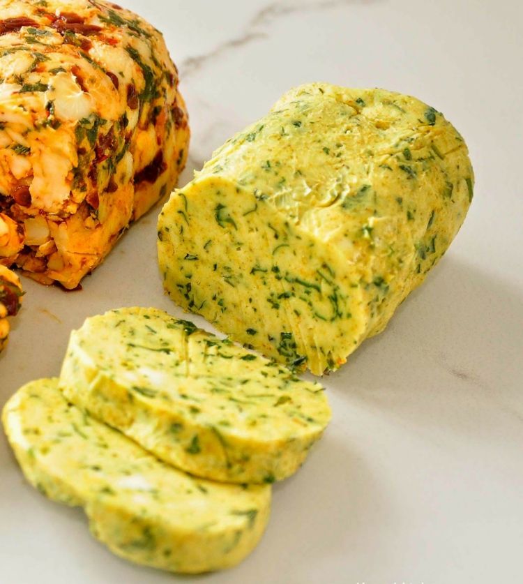 Bylina-maslo-urobte si to-kari-mäta-originál-recept-nápad