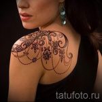 الصورة - tatouage fraîche sur son épaule - un exemple 1108 tatufoto.ru