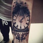 اوتو - وشم رائع على الساعد للرجال - مثال 1131 tatufoto.ru
