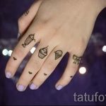 صور - وشم رائع على الأصابع - مثال 2260 tatufoto.ru