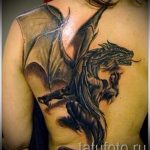 الصورة - وشم بارد على الظهر - مثال 5285 tatufoto.ru