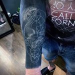 Foto - Cool Tattoo auf dem Unterarm für Männer - ein Beispiel 1021 tatufoto.ru