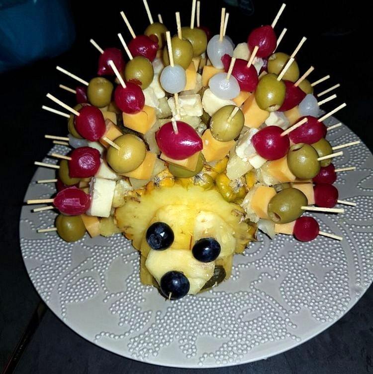 syr ježko recept syr ovocie olivy ananás