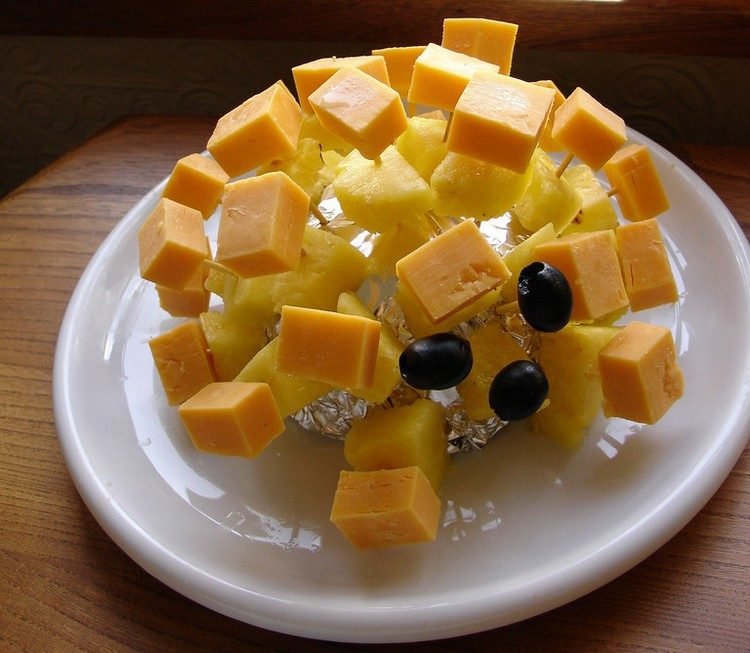 ľahký recept na syrového ježka čedar ananás