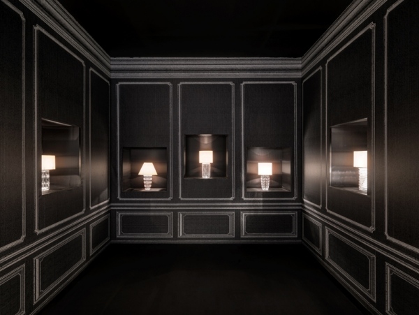 Lustrové svietidlá dizajn výstava-dedičstvo vybrané-Givenchy