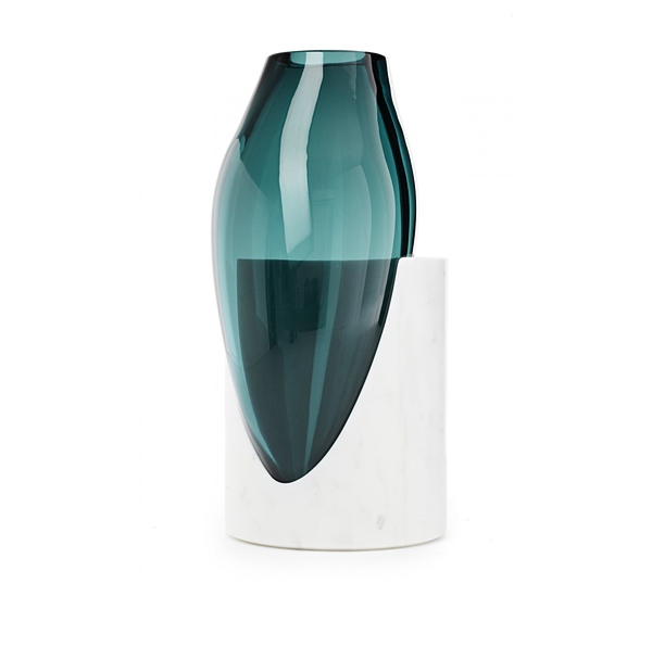 štýlové bytové doplnky zelená váza zelená váza tvar valca pekný dizajn