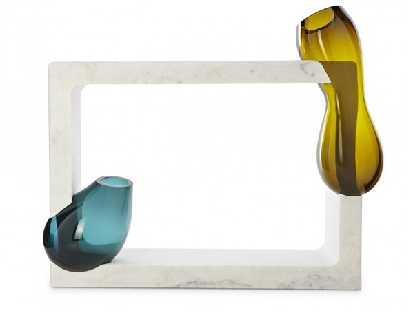 krásna dekorácia originálne prvky sklenené vázy modrá žltá