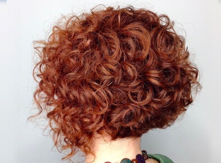 prírodné kučery lákajú bob vpredu dlhý zadný krátky