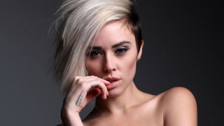 Krátke účesy pre ženy - trendy pre dokonalý styling krátke účesy ženy nápady tipy trendy sidecut stredne dlhé vlasy