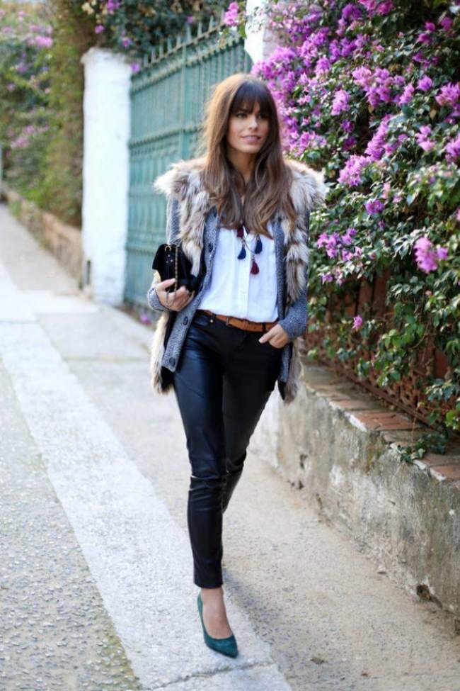 vesta-elegantný-kombinovať-priliehavý-strih-dámske-nohavice-modré-topánky-s podpätkami