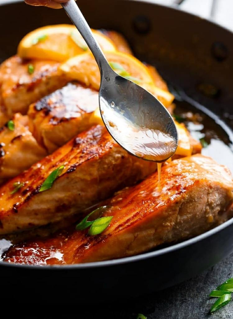 glazovaný lososový med pomaranče vianoce