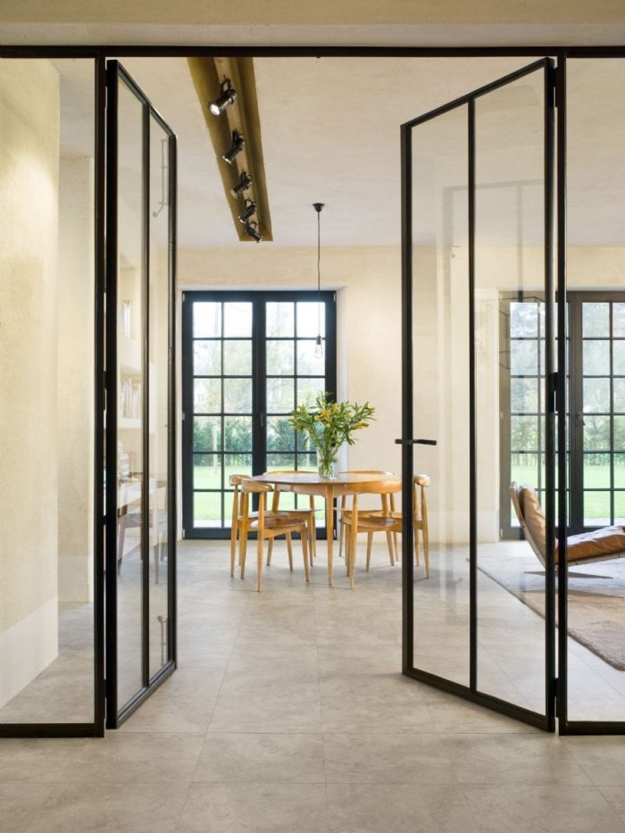 Laminátová podlaha s dlaždicovým dekorom a svetlou farbou - Tivoli Travertine EXQ1556 laminátová optika-rýchly krok-Exquisa-Tivoli-Travertín-EXQ1556