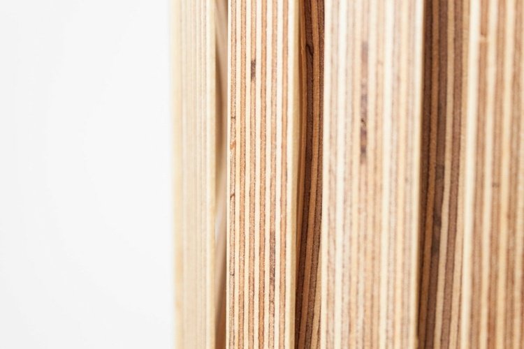 preglejkové žiarovky majú rovné tienidlo