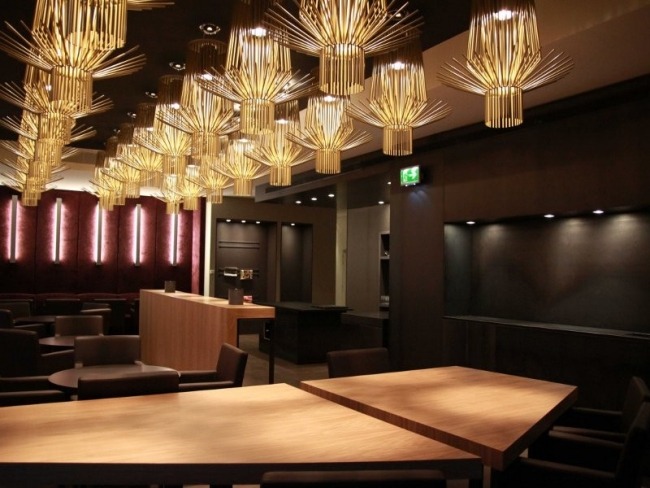 Allegro lampa, chrómovaný kov, Francúzsko Hotel-Citiz Allegro lampa, chrómovaný kov, Francúzsko Hotel-CitizToulouse