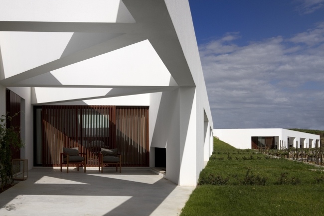 Dizajnové hotelové štúdio mk27 montemor Portugalsko zatienená terasa