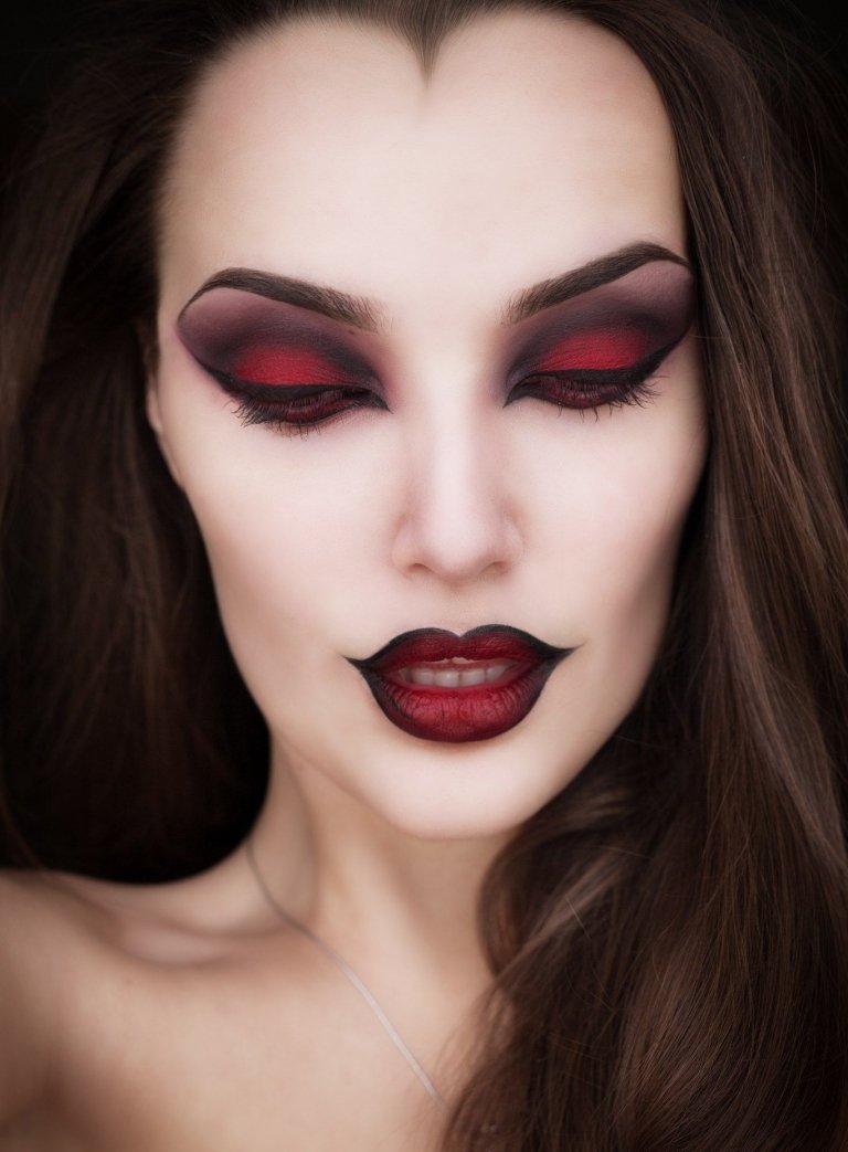 Kostým na poslednú chvíľu Halloween kostým upírsky make -up pre ženy