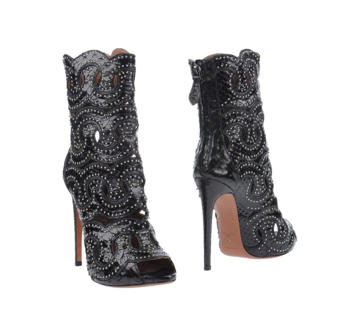 Členkové čižmy-otvorené-predné-ozdobné-výrezy-dámske-odevné-karnevalové-ALAÏA