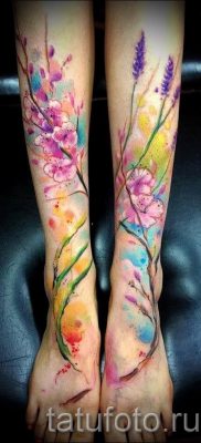 fényképes példa levendula tetoválásra a tetoválás jelentéséről szóló cikkhez 23