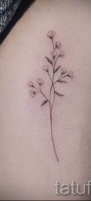 fényképes példa levendula tetoválásra a tetoválás jelentéséről szóló cikkhez 18