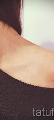 fényképes példa levendula tetoválásra a tetoválás jelentéséről szóló cikkhez 13