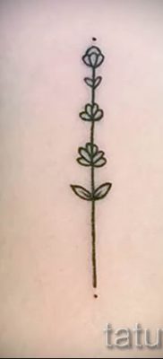 fényképes példa levendula tetoválásra a tetoválás jelentéséről szóló cikkhez 8
