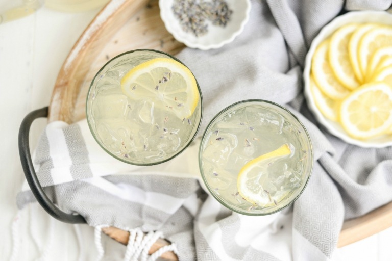 Pripravte si levanduľovú limonádu a nápady na chutné recepty