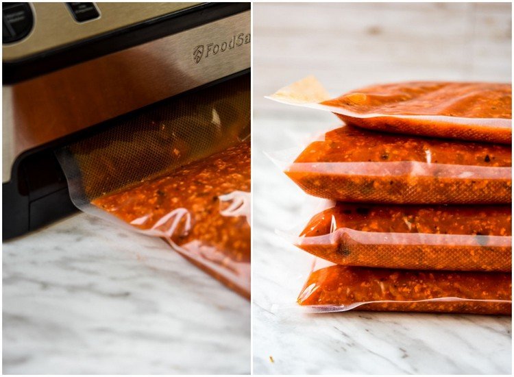 Predvarenú špagetovú omáčku povysávajte v mrazničkách