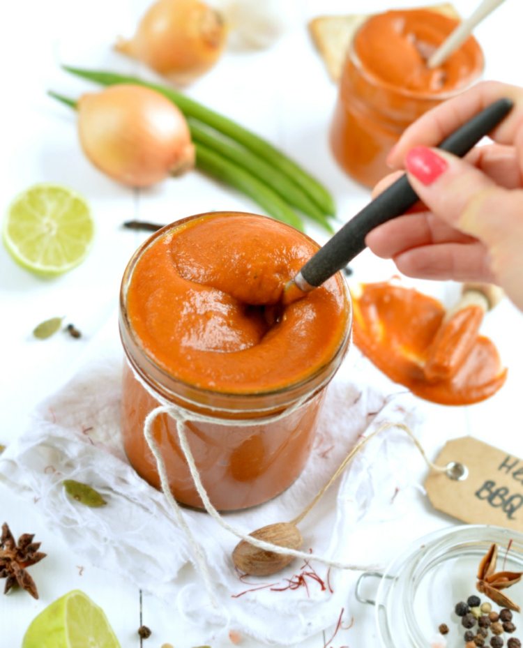 Originálne ingrediencie receptúry zaručujú jedinečnú chuť BBQ omáčky recepty zdravé-nápad-sladké-kyslé-jednoduché