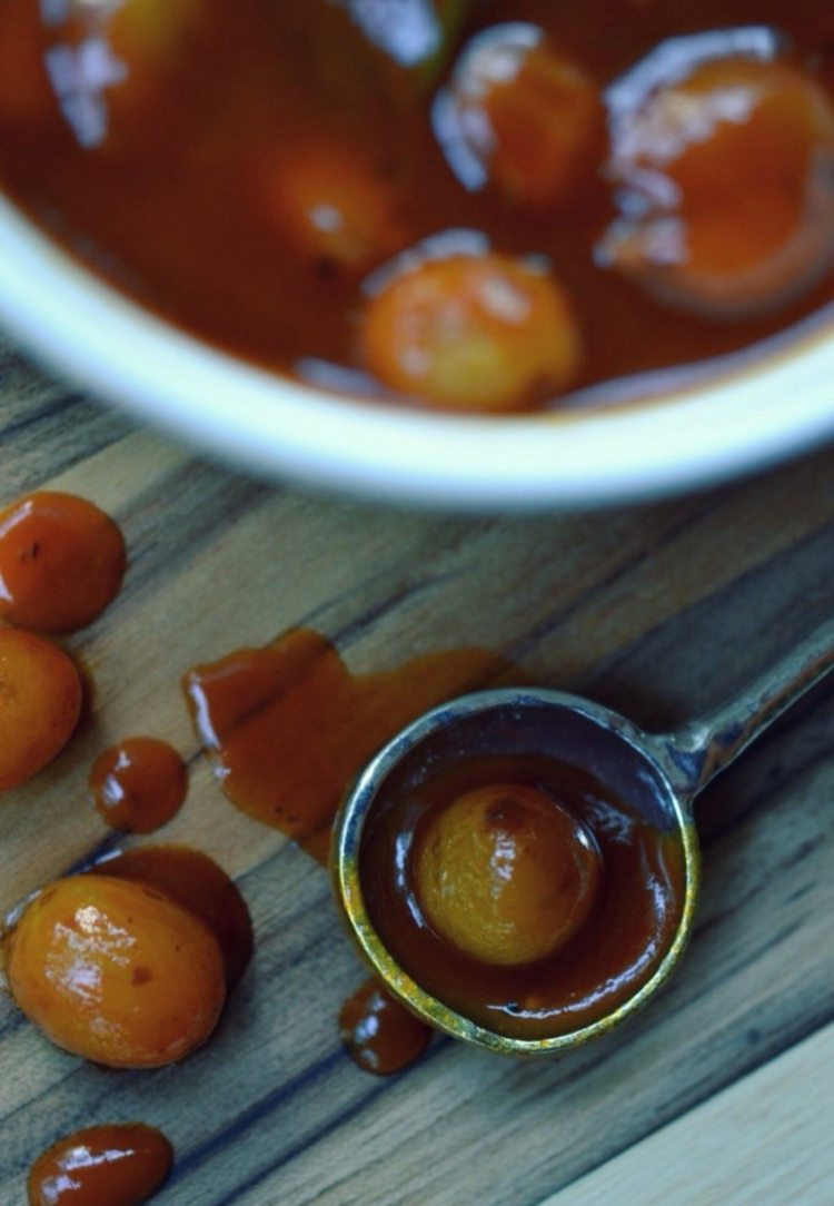 Recept je vhodný aj pre začiatočníkov BBQ omáčka-recepty-hrozno-originál-pikantná-príchuť-mäso