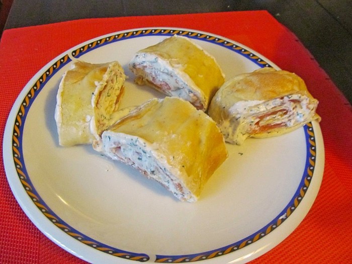 S jogurtovou omáčkou a z podnosu