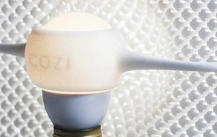 Ako svetelný zdroj žiarovky slúži LED žiarovka