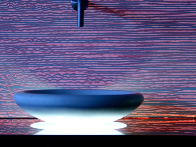 Ľahký betónový moderný štýlový svetelný zdroj za ružovou farbou