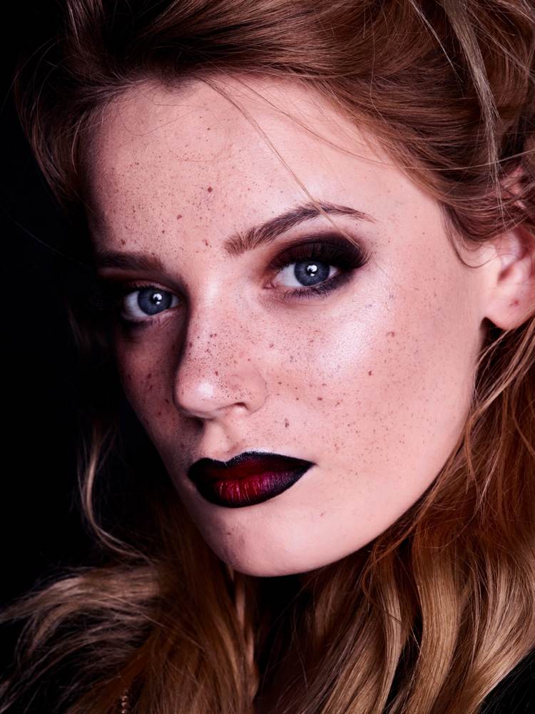 Vamp vyzerajú ombre pery v čiernej a červenej farbe