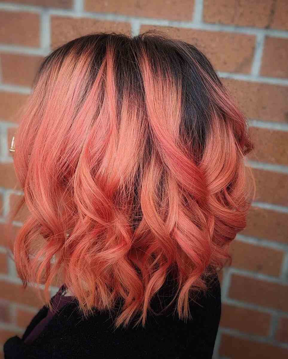 Living Coral Hair Trend Summer 2019 Ombre krátke vlasy