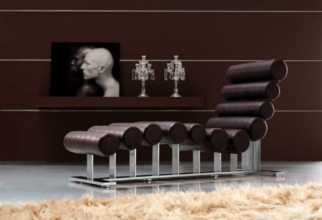 kovový nástenný panel z hnedého kresla Kožený kovový stenový panel klasický interiér