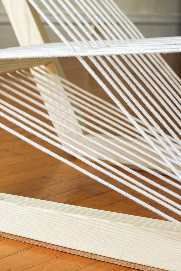 Dizajnová stolička z pletených manšestrových šnúr Moderný dizajn pletenej manšestrovej stoličky