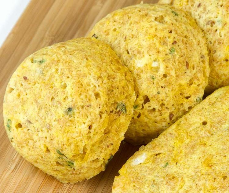 mikrovlnné rolky-vajíčka-bylinky