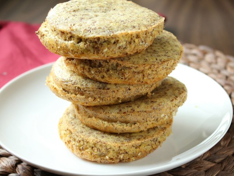 Stohovací tanier na chlieb