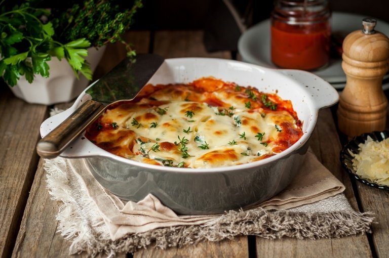 Lasagne s nízkym obsahom sacharidov Karfiol Kastról Keramické keto recepty Rýchla večera zdravá