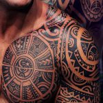 татуировка за мъже №378 - уникална версия на модела, която може успешно да се използва за преразглеждане и прилагане като амулети за татуировки за мъже