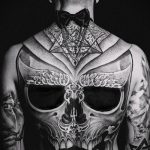 татуировка за мъже # 306 е готина версия на дизайна, която може да се използва добре за трансформиране и прилагане като мъжки татуировки