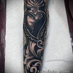 татуировка за мъже №747 - уникална версия на модела, която може лесно да се използва за преработка и като амулети за татуировка за мъже