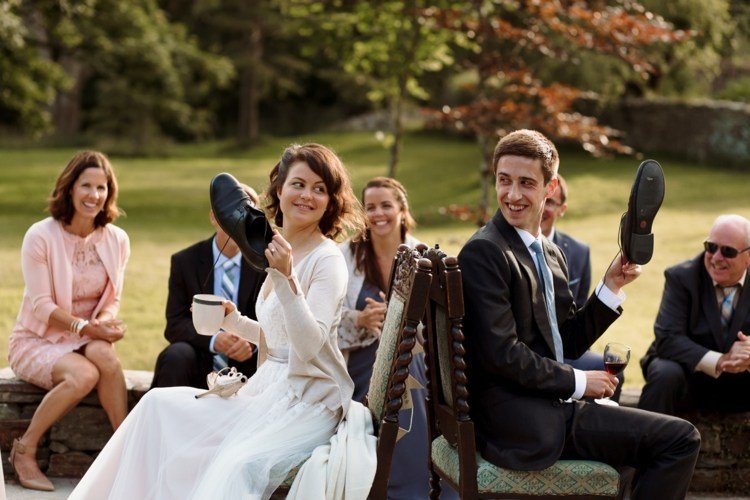 zábavné svadobné hry spoločné vlastnosti topánky novomanželia