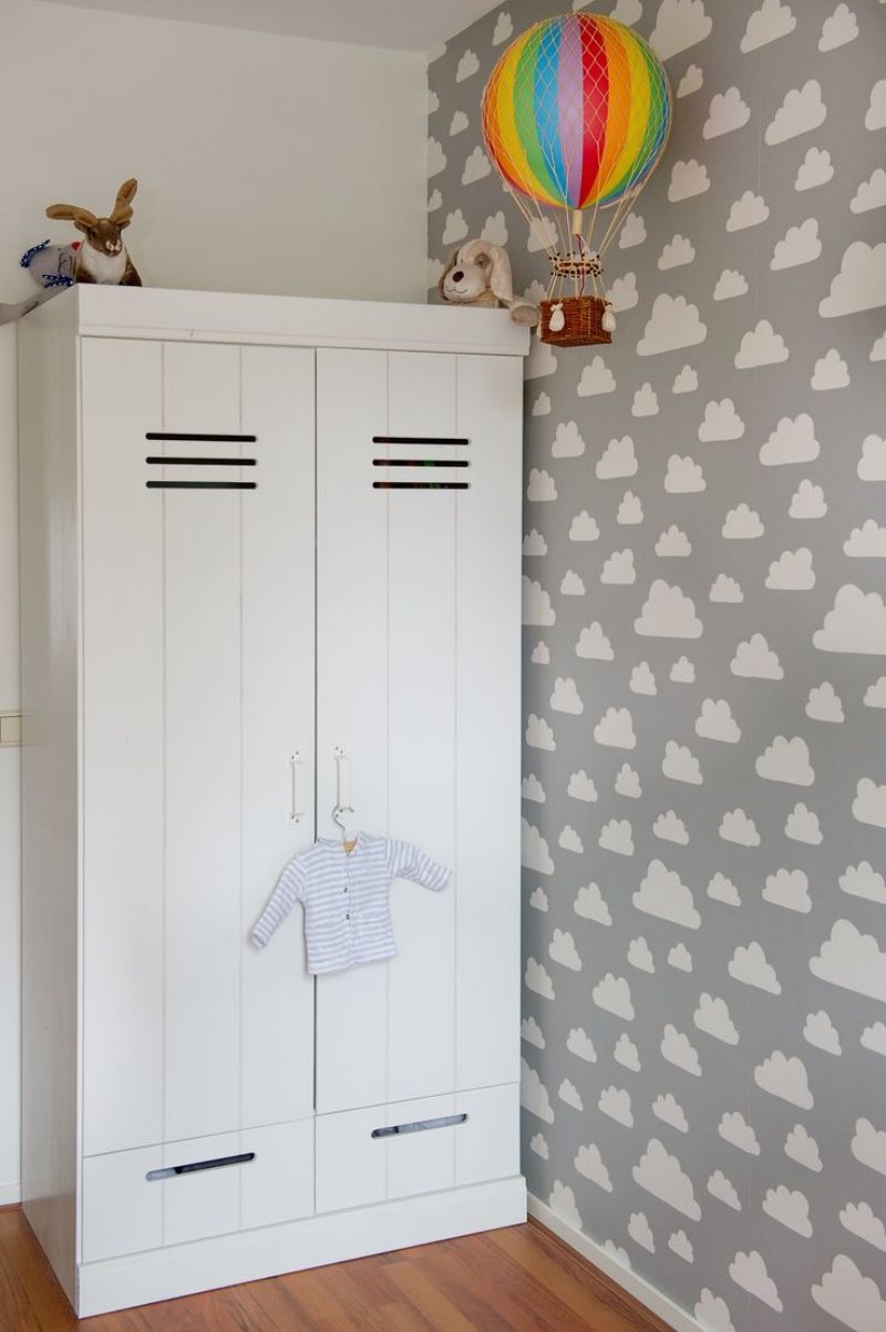 Detské tapety-oblaky-vzor-biela-šedá-nostalgická-dizajn-stena-dizajn-nápady